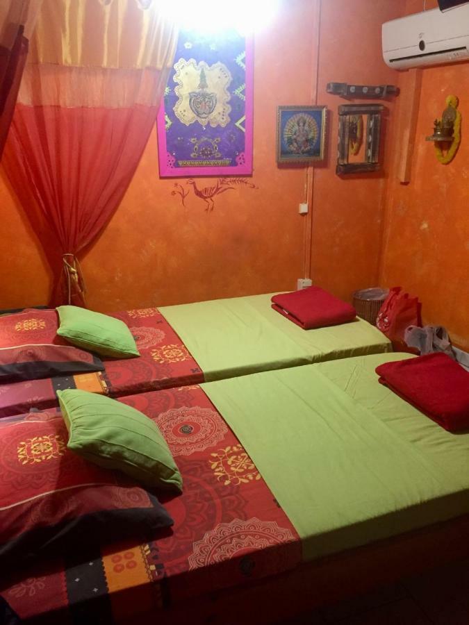 Bed and Breakfast Gandalf Safari Camp à Saint-Joseph Extérieur photo