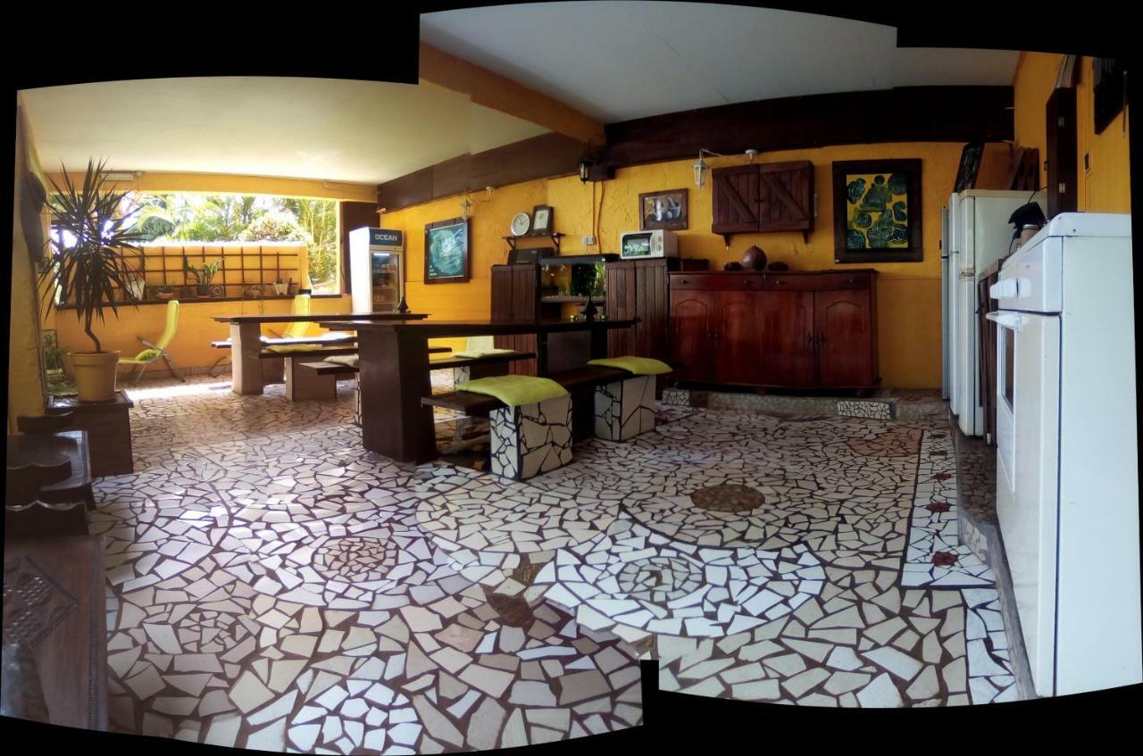 Bed and Breakfast Gandalf Safari Camp à Saint-Joseph Extérieur photo